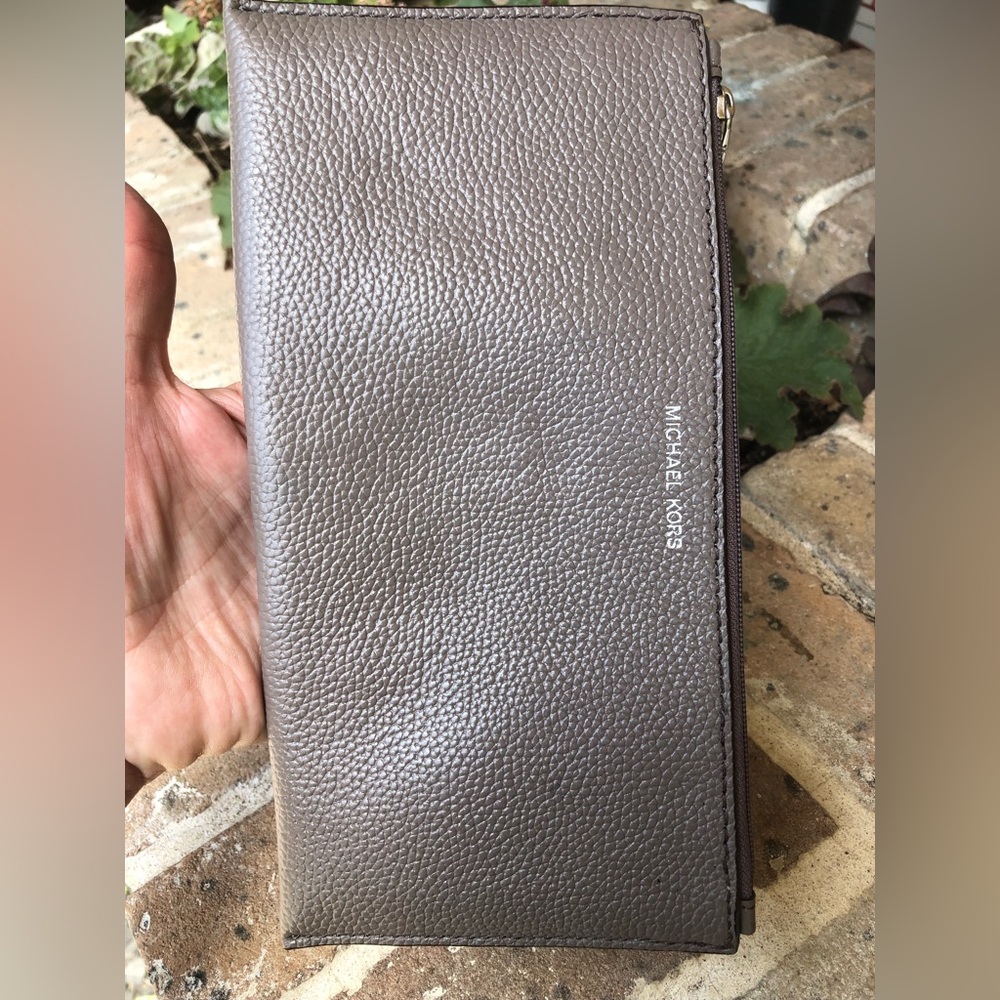 Michael Kors Leather Long Zip Wallet